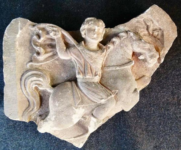 Тракийският конник и римските богове